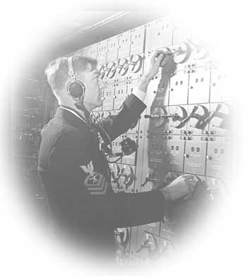 Chief Fire Controlman configuring and analogue data network 1934