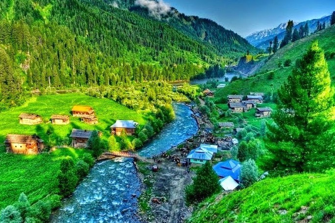 Betaab Valley Image