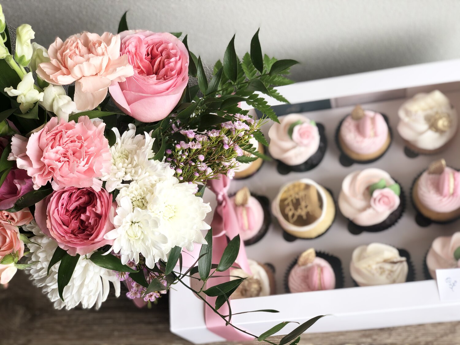 Birthday Flowers-Tapodi, J. (n.d.). Cupcake and Floral Vase Gift Sets [Photograph]. Cinta Rose Creative. https://www.cintarosecreative.com.au/shop 