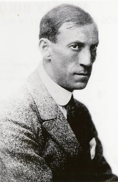 the red man on the cover of népszava