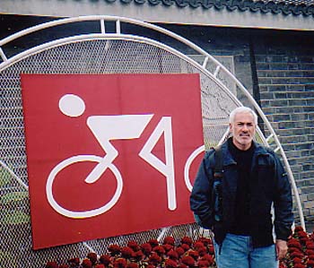 Steve with bike sign